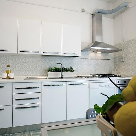 Angelina Apartments Amalfi Coast Maiori Exteriör bild