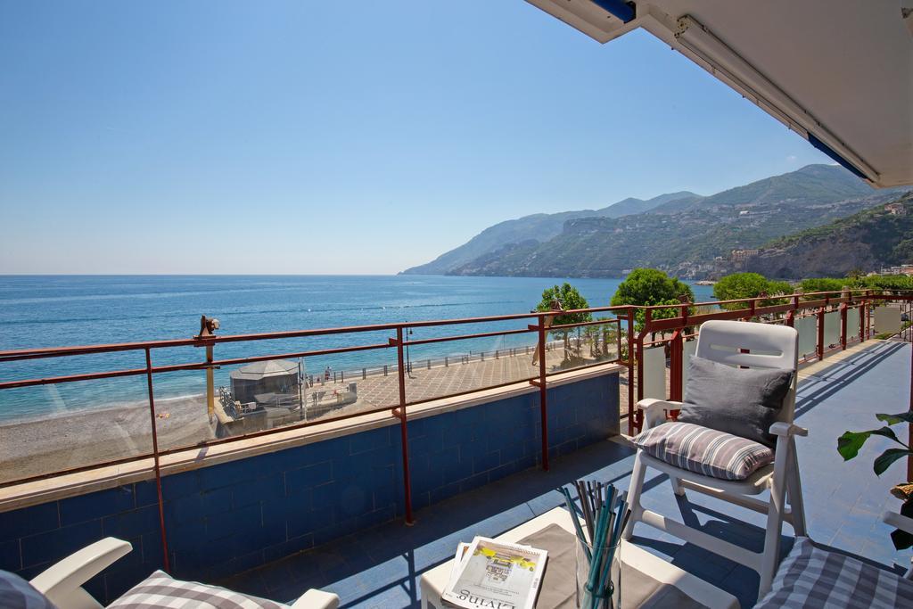 Angelina Apartments Amalfi Coast Maiori Exteriör bild
